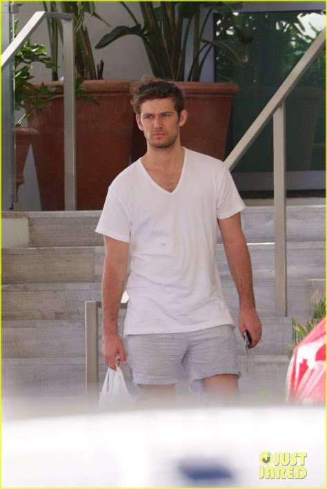 Alex Pettyfer Goes Shirtless Sexy For Miami Beach Day Photo