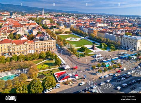 Centre Ville Historique De Zagreb Vue A Rienne Des Sites C L Bres De