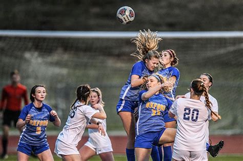 Oxford Soccer Opens 6a Playoffs With Sweep Of Lewisburg The Oxford