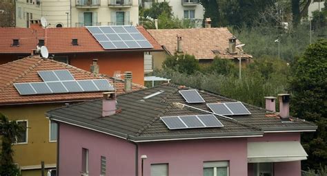 Colhendo o sol geração de energia sustentável sistemas solares