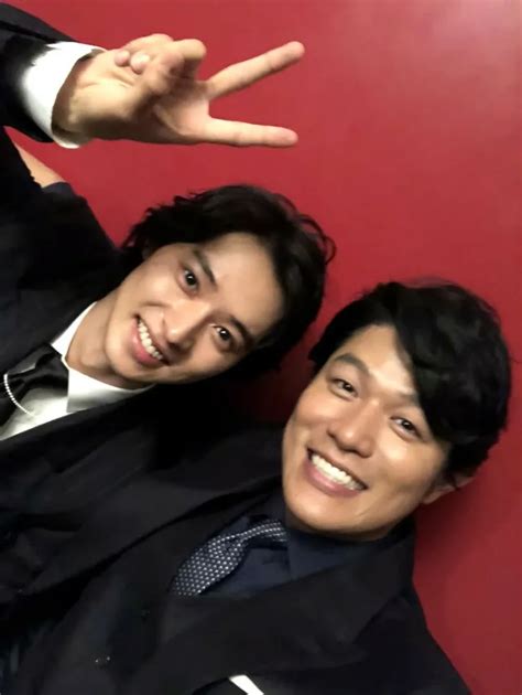 画像・写真 鈴木亮平、山崎賢人との“先輩後輩”ツーショットに反響「素敵なお写真！」26 Webザテレビジョン