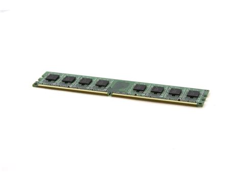 Crucial 1GB 240-Pin DDR2 SDRAM DDR2 667 (PC2 5300) Desktop Memory Model ...