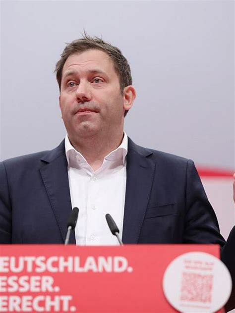 SPD Chef Lars Klingbeil Beklagt Eine Zunahme Von Angriffen Auf Den