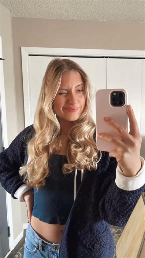 Bouncy Curls Matilda Djerf Inspired Blonde Long Hair Styles
