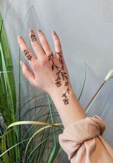 Minimal Henna Designs Upside Down Flower Henna Design I Take You