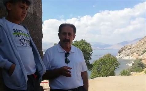 На литургии в церкви Сурб Хач в Ване мушские армяне угостили ...