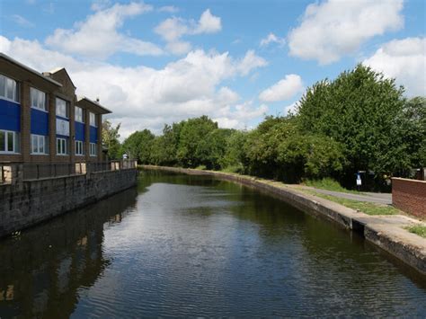 The Leeds And Liverpool Canal Seen From Habiloid Geograph