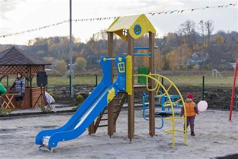 У Василькові відкрили модульне містечко для людей, які втратили житло ...