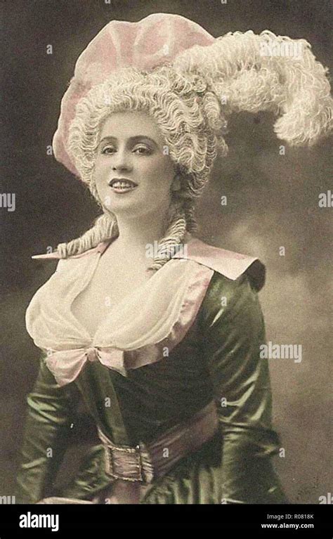 Vintage Victorian Lady Stock Photo Alamy