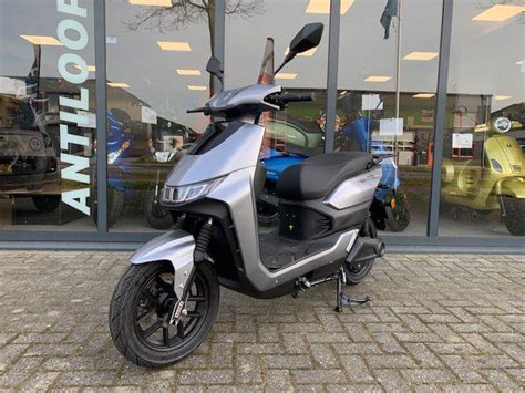 Yadea T9L Elektrische Scooter Antiloop Mobility