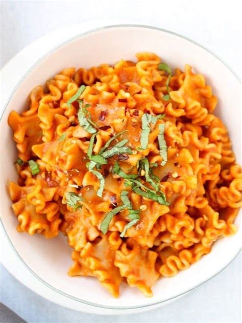 Hidden Veggie Pasta Sauce - Plant Based Jess