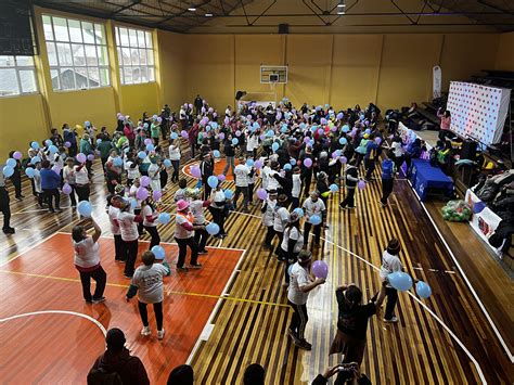 Personas Mayores Se Reunieron Para Promover El Buen Trato