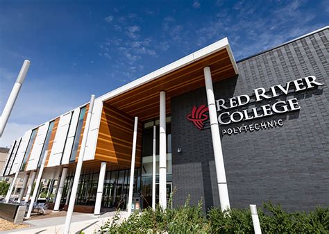 Red River College: Fees, Reviews, Rankings, Courses & Contact info