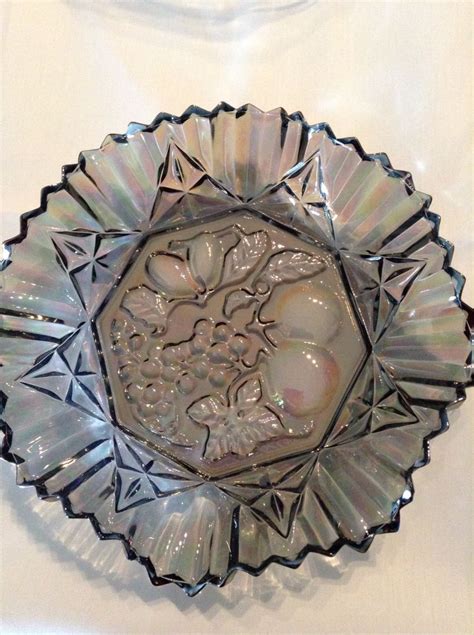 Federal Glass Co Pioneer Pattern Carnival Smoke Iridescent Fluted Fruit Bowl Aunt Faye