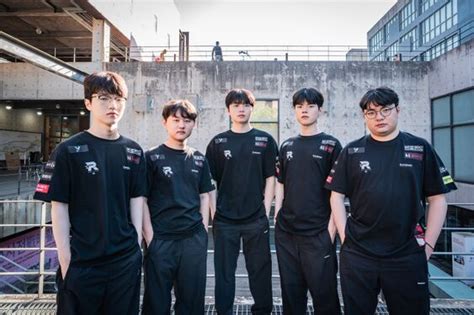 Kt Rolster Liquipedia Esports Wiki