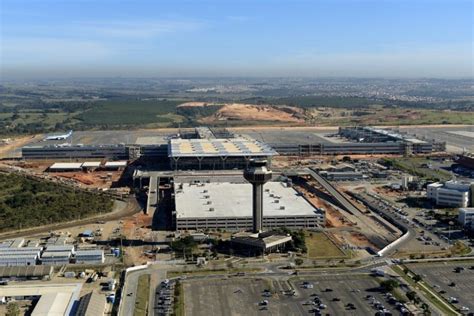 Passageiros Avaliam Aeroportos De Curitiba E De Viracopos Como Os