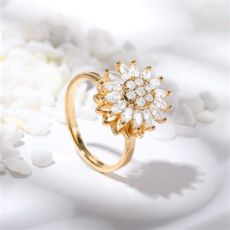 Fashion Crystal Sunflower Rings For Women Rotatable Anti Stress Anxiety