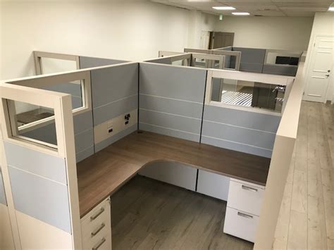 Office Interiors: 6x6 Cubicles Office Layout in Los Angeles, CA