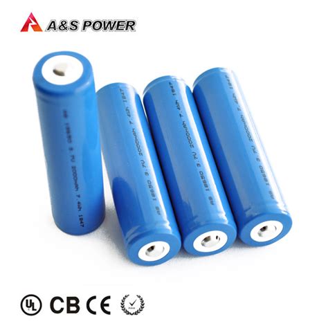 Customized Icr 18650 2000mAh 3 7V Rechargeable Li Ion Battery 7 4V