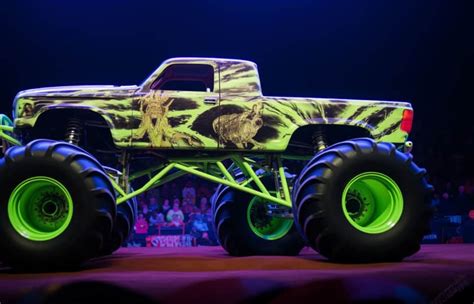 Boletos Hot Wheels Monster Trucks Live Glow Party Comprar Y Vender