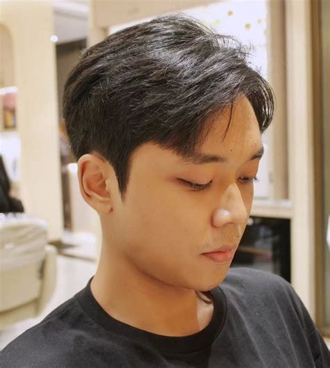 Model Rambut Pria Korea Yang Akan Membuat Anda Tampil Beda Di Tahun