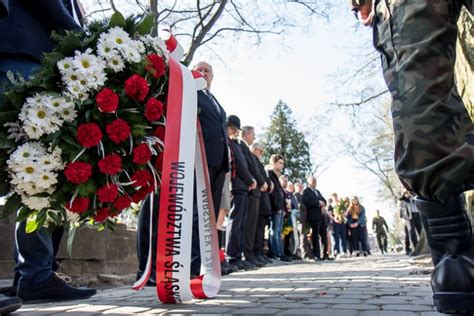 Województwo śląskie uczciło pamięć ofiar katastrofy smoleńskiej