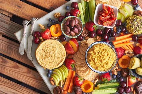 Vegan Cheese and Fruit Platter - Delightful Vegans | Recipe | Clean ...