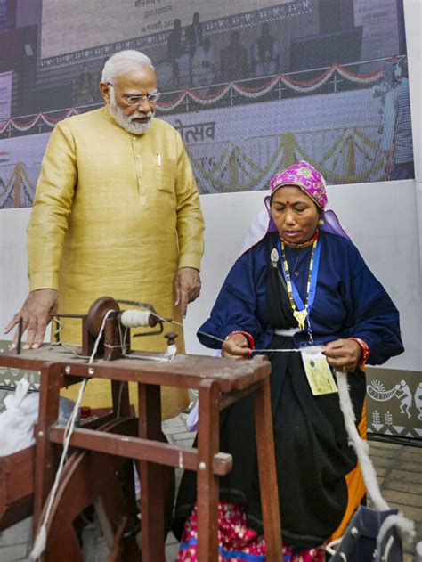 Pm Modi Inaugurates Aadi Mahotsav