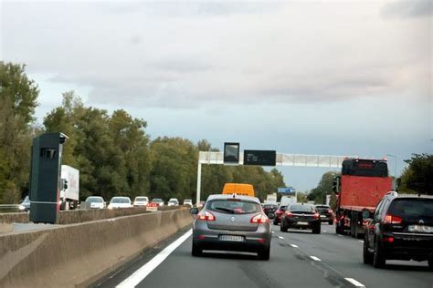 Troisième voie de covoiturage avec radar à caméra thermique le bilan