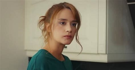 “Лабиринт към щастието”, еп. 9 - Елиф прекарва нощта в леглото на Кузей ...