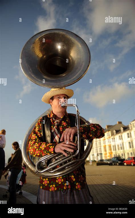 Sousaphone Stock Photos & Sousaphone Stock Images - Alamy