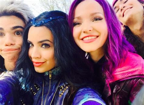 Cast of Descendants at the Disney Parade in Florida | Disney ...