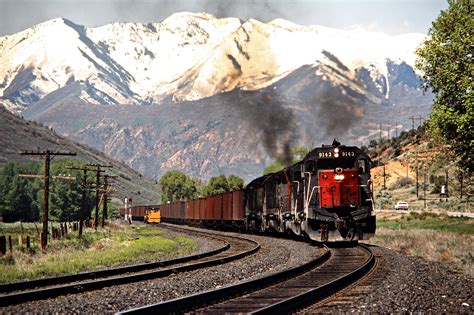 Denver and Rio Grande Western Railroad by John F. Bjorklund – Center ...