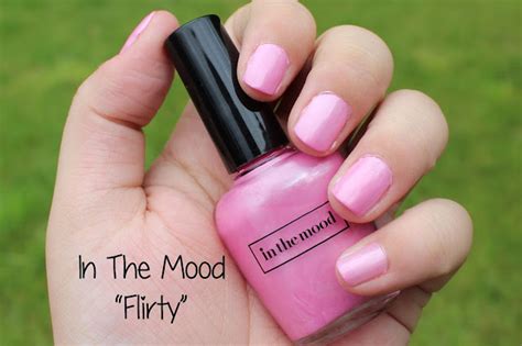 Viva La Fashion I Beauty Life Style Blog In The Mood Flirty Nail