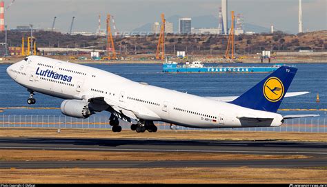 D ABYU Lufthansa Boeing 747 830 Photo By OMGcat ID 1531903