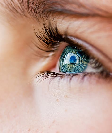 Clogged Tear Ducts | Florida Eyelid & Cosmetic Surgery