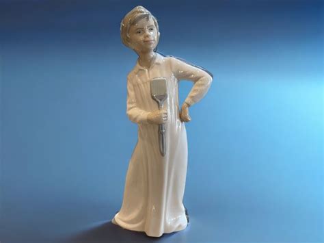 Vintage Lladro Boy With Fly Swatter Figurine By Nao Lladro Daisa Hand