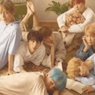BTS É O SEGUNDO ARTISTA COREANO A ATINGIR PICO UM SINGLE NA BILLBOARD HOT 100 BTS ZOEIRA