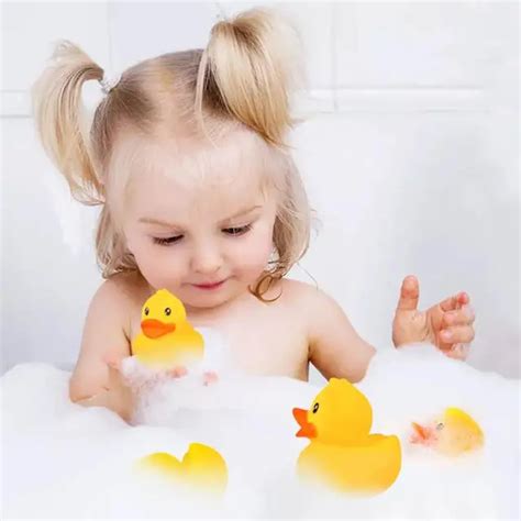 5pcs/set Yellow Duck Bathing Toys Baby Bath Toy Soft Plastic Duck ...