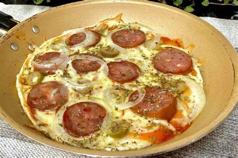 Zero glúten pizza de frigideira que fica pronta em poucos minutos