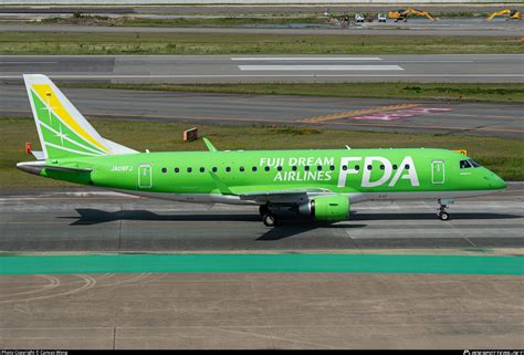 Ja08fj Fda Fuji Dream Airlines Embraer Erj 175std Erj 170 200 Photo By Cwong Id 1428404