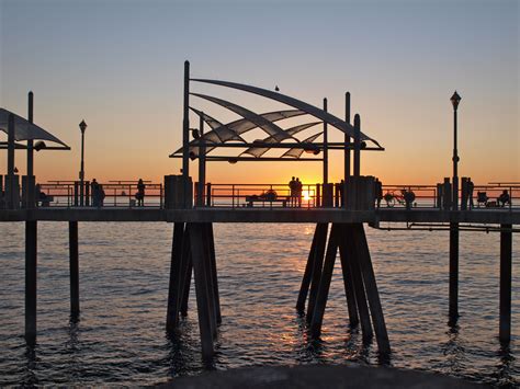 OLYMPUS DIGITAL CAMERA - Pier Fishing in California