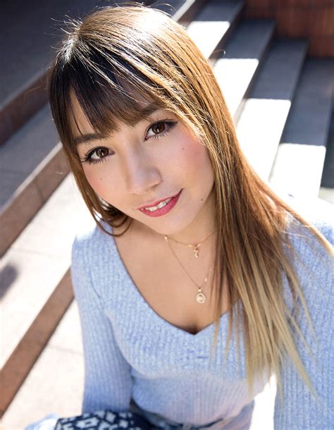 Japanesethumbs Av Idol Karen Uehara Photo Gallery