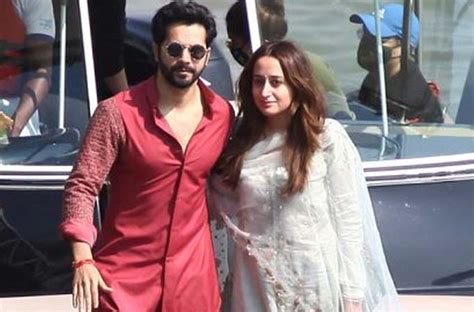 Check Out Newlyweds Natasha Dalal Varun Dhawan S Griha Pravesh At The