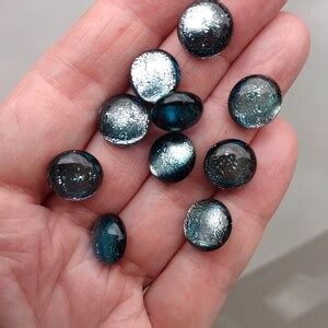 Set Of 10 X Approx 12mm Dichroic Glass Cabochons Silver Cabochons Art