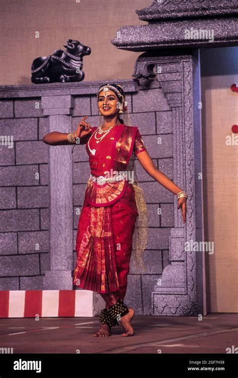 Discover Lord Shiva Bharatanatyam Poses Best Vova Edu Vn