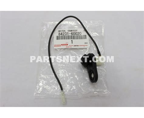 Toyota 84231 60020 SWITCH ASSY COURTESY LAMP FOR REAR DOOR