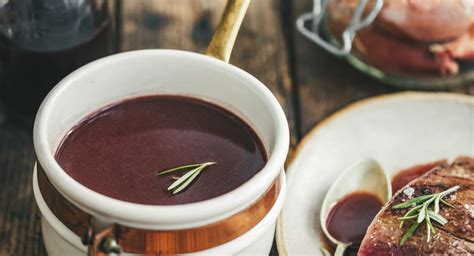 filet de bœuf sauce au vin rouge et au romarin fresh