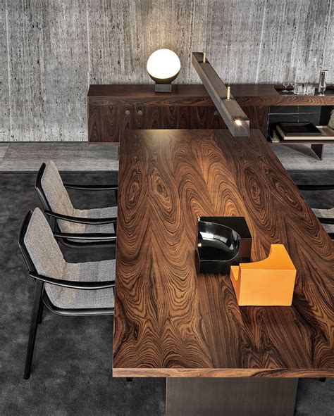 Minotti Linha Table l Furnitures 100% Made in Italy l Minotti London