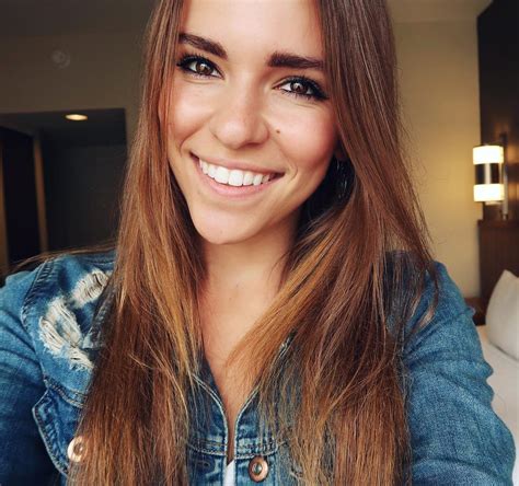 Amymarie Gaertner Rprettygirls